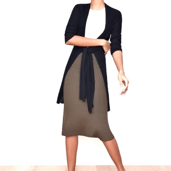 MM Lafleur Sweaters - MM Lafleur Black Graham Kimono Jersey Open Front Side Vent Cardigan Tie Front